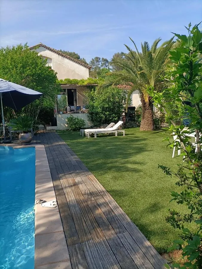 Villa Feeric تولون 0*,