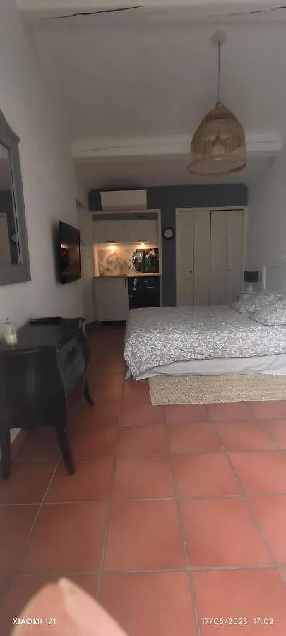 Villa Feeric 툴롱 홈스테이